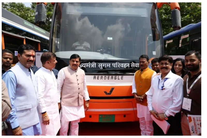 मुख्यमंत्री डॉ. यादव ने किया तकनीक, नवाचार और नवीन ट्रांसपोर्ट सिस्टम पर केन्द्रित प्रदर्शनी का शुभारंभ