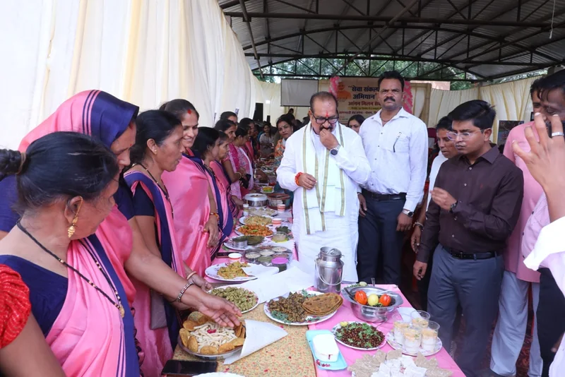 सेवा संकल्प अभियान के तहत आंगन मिलन सेवा में सजी पोषण प्रदर्शनी, स्थानीय पौष्टिक व्यंजनों से दिया सुपोषण का…