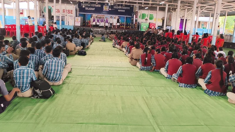 सेवा मेरा योगदान के तहत सांदीपनी स्कूल में हुआ ‘अनकही कहानी’ का नाट्य मंचन